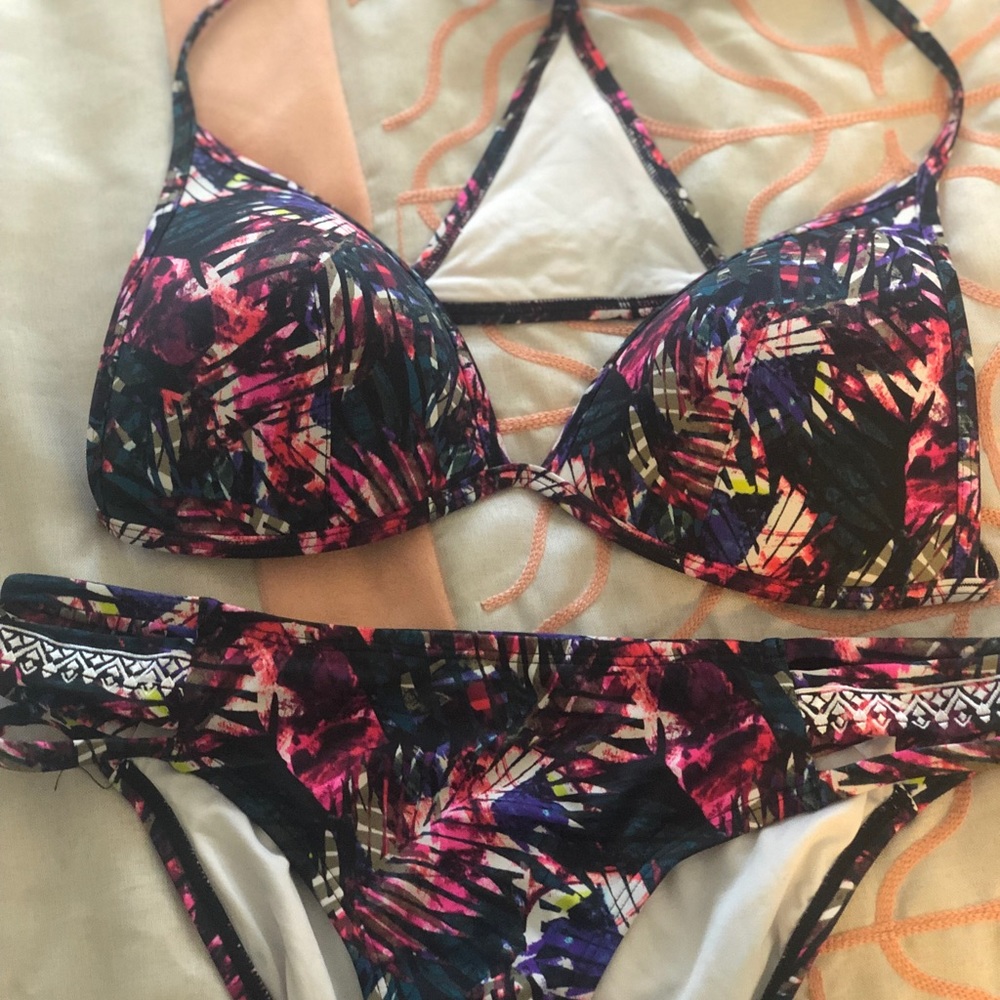 Victoria’s Secrets Pink  Bikini